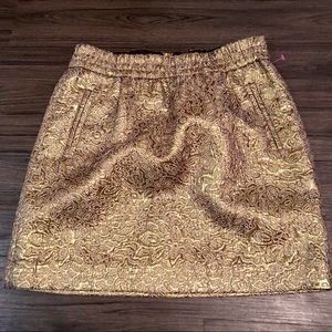 Pretty interesting Loft gold skirt size sm petite